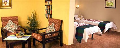 Фото Falling Waters