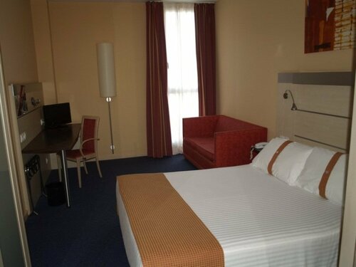 Гостиница Yit Ciudad de Zaragoza в Сарагосе