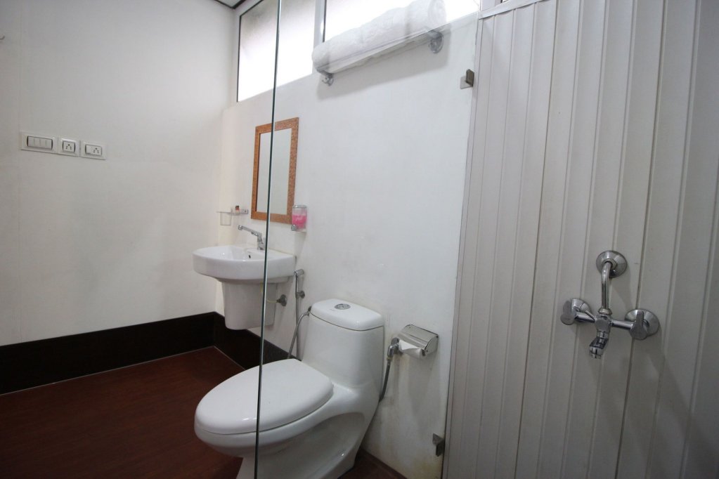 Фото Oyo 10001 Hotel Blue Ocean