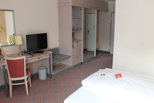 Фото Hotel am Schloß Apolda