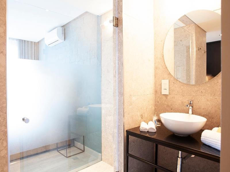 Фото Zest Boutique Hotel