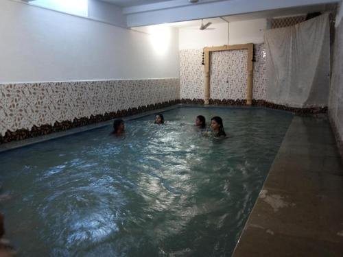 Фото Hotel heera Court