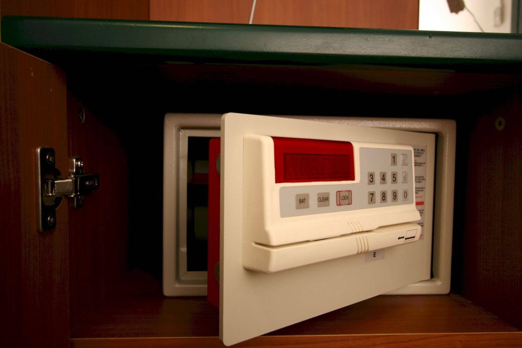 Фото Hotel Adriana