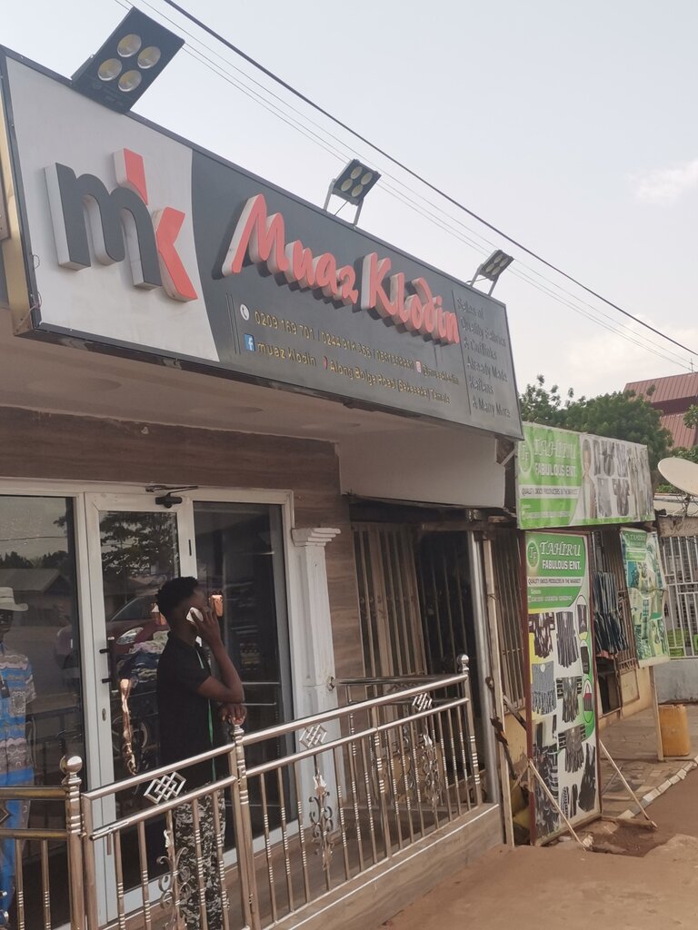 Clothing store Muaz Klodin, Tamale, photo