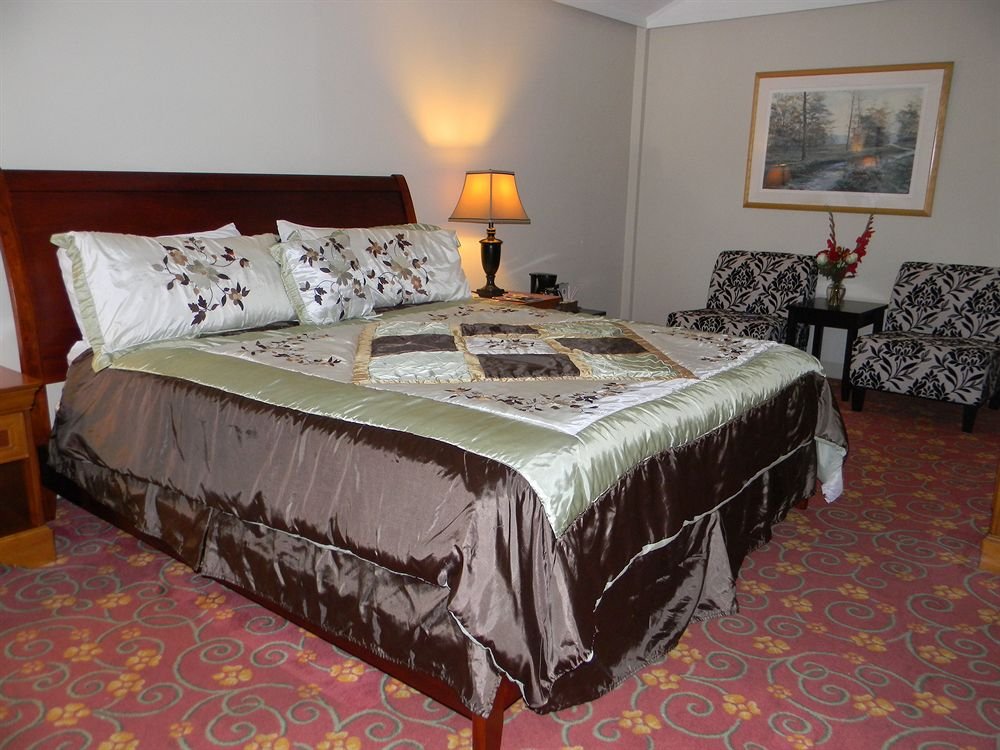 Фото Carmel Resort Inn