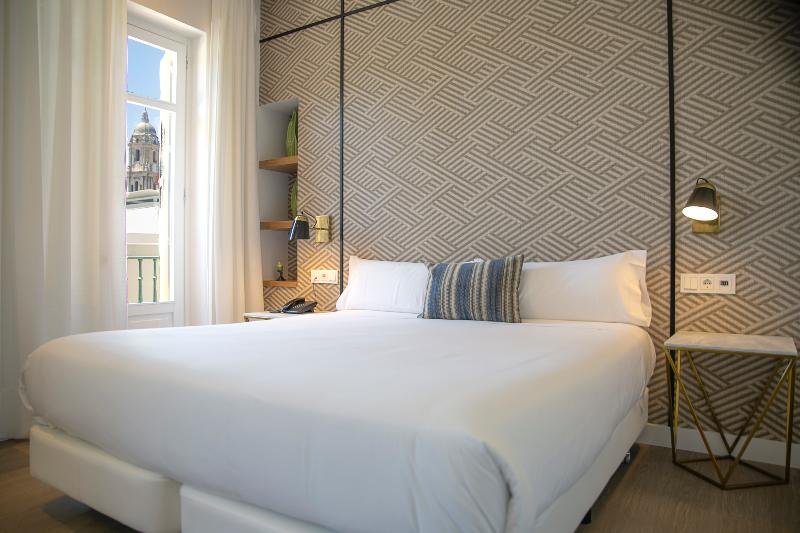 Фото Hotel Boutique Teatro Romano