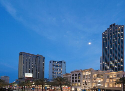 Гостиница Crowne Plaza New Orleans French Quarter