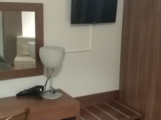Фото Ambrosia Suites