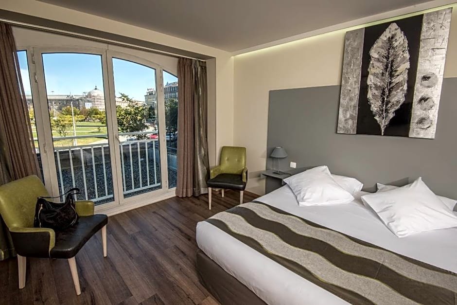 Фото Le Bristol Strasbourg Centre Gare