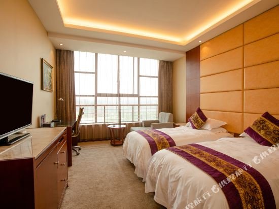 Фото GreenTree Eastern Quzhou Hewu Road Hotel