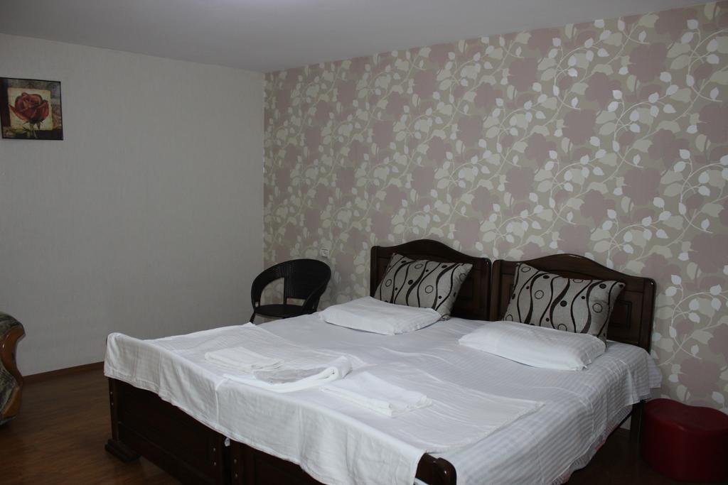 Фото Hotel Garden House