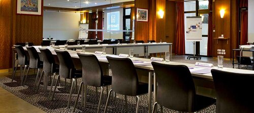 Гостиница B&b Hotel Paris 17 Batignolles в Клишах
