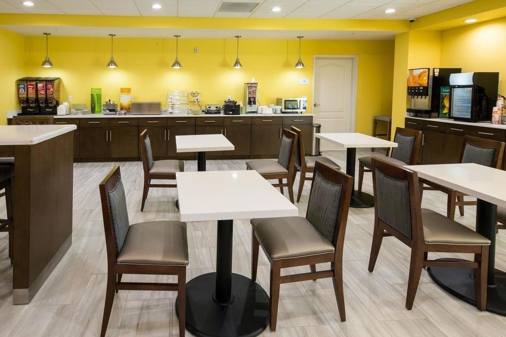 Фото Quality Inn & Suites Carlsbad Caverns Area