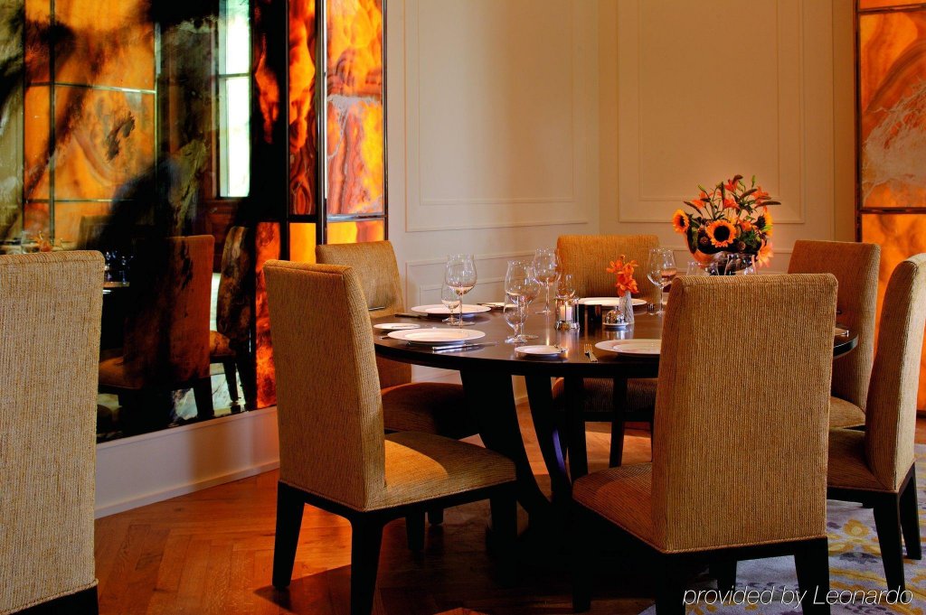 Фото The Ritz-Carlton, Dallas