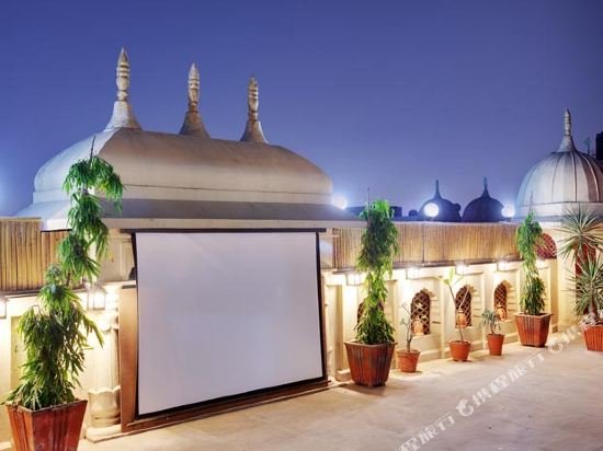 Фото Whispering Palms Jaipur