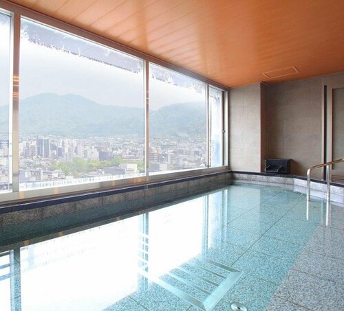 Гостиница Urban Hotel Kyoto - Gojo Premium в Киото