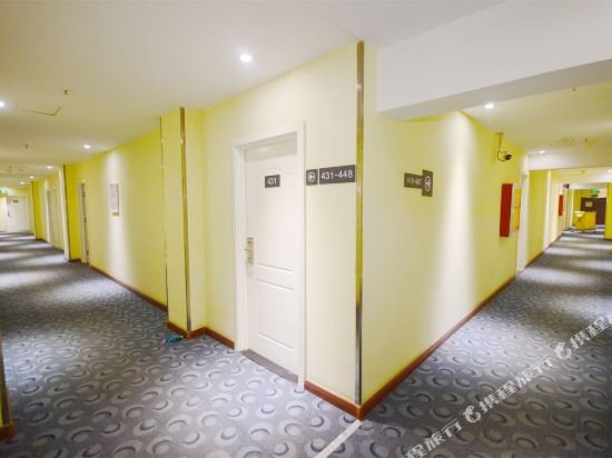 Фото 7 Days Inn Taiyuan Chang Feng Street Wal Mart Branch