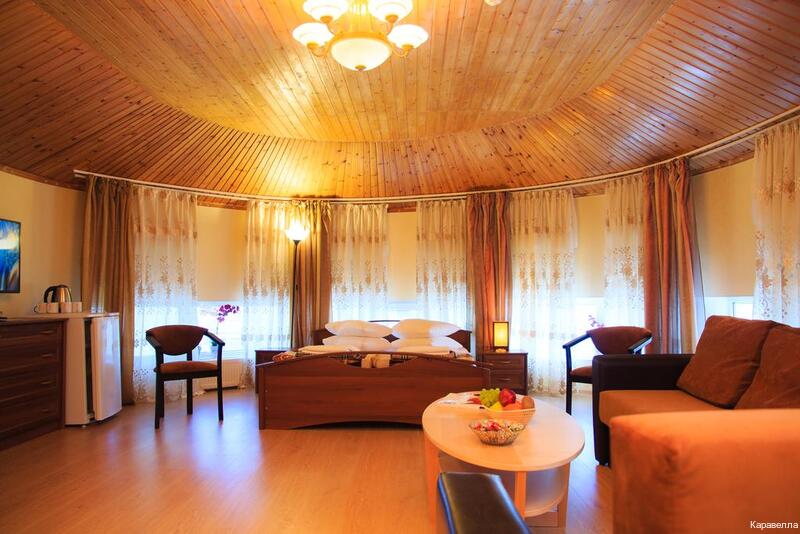 Фото Каравелла