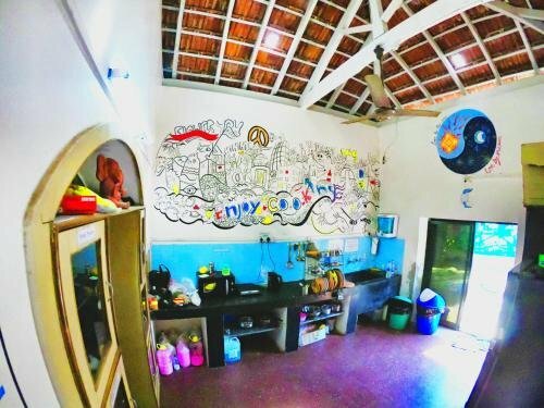 Хостел Happy Panda Hostel в Арамболе