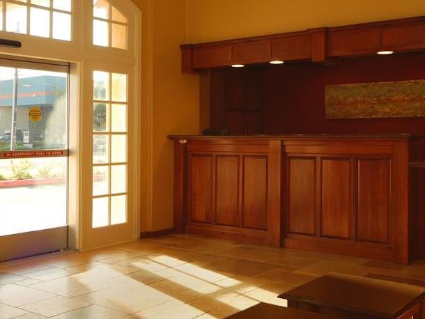 Фото Best Western Palm Court Inn