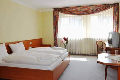 Гостиница Hotel Hessischer Hof