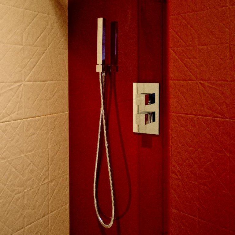 Фото The California