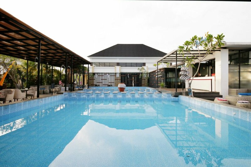 Гостиница Airy Bandara Sultan Syarif Kasim II Putri Indah Pekanbaru в Паканбару
