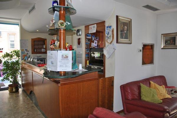 Фото Hotel Blue Moon