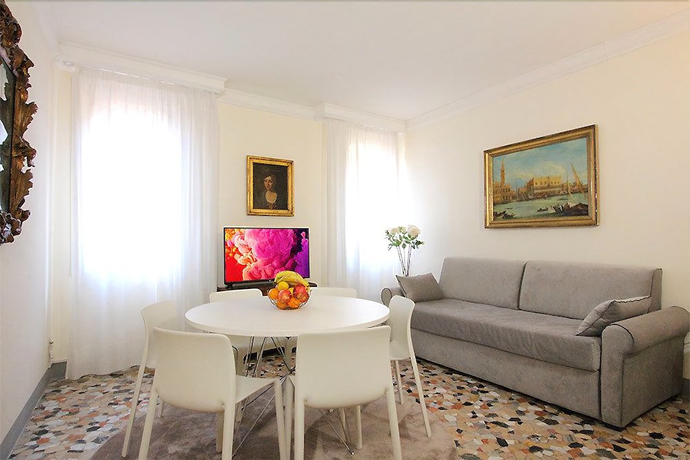 Фото San Marco Suite Apartment