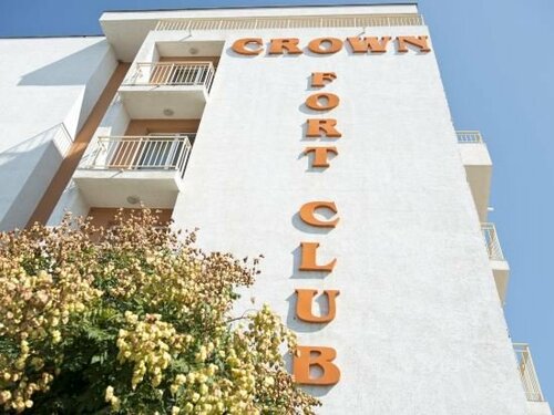 Гостиница Crown fort club в Елените
