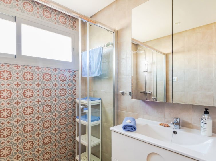 Фото 3 Bedroom Apartment With Private Pool