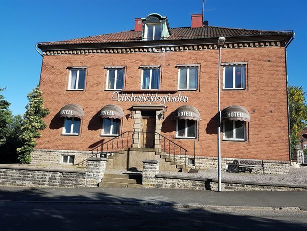 Гостиница Västerhöjdsgården B&b в Шёвде
