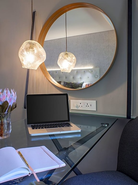 Фото Vineyard Hotel