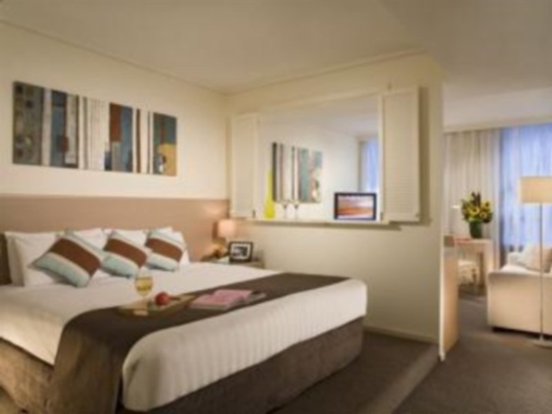 Фото Yehs Hotel Melbourne Cbd