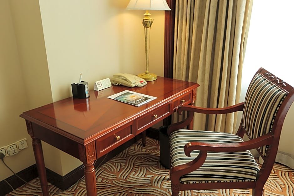 Фото 185579784053