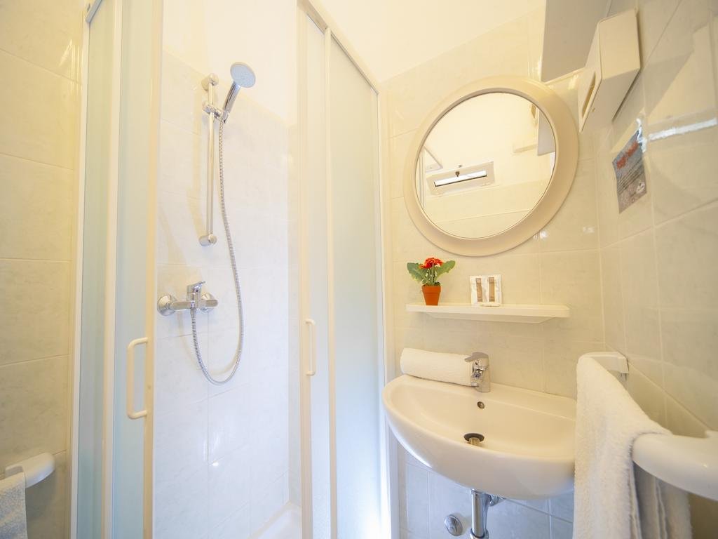 Фото Hotel Gemini