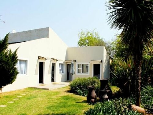 Гостиница La Coscello Guest House в Эденвале