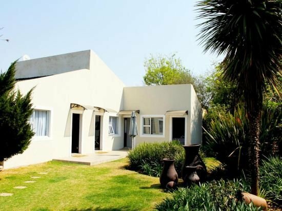 Гостиница La Coscello Guest House в Эденвале