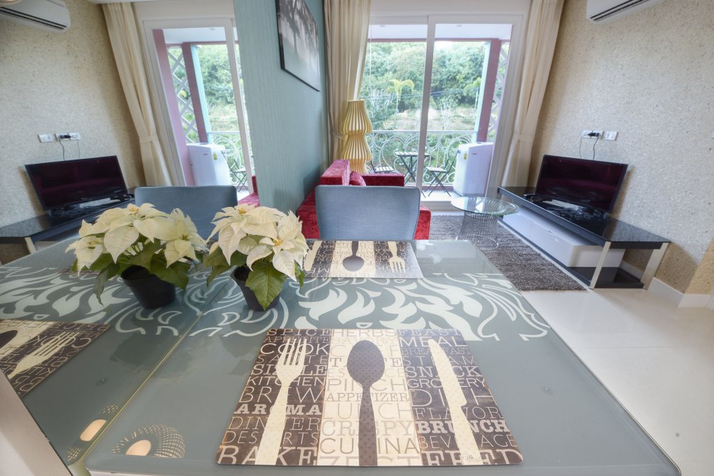 Фото Grande Caribbean Hotel Resort Pattaya