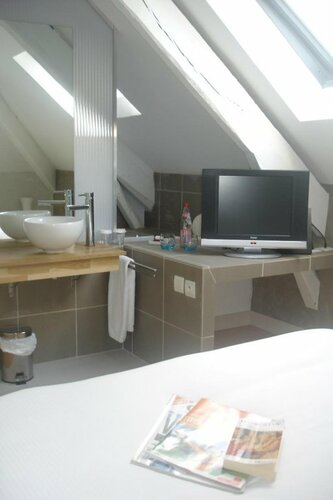 Гостиница Hotel La Bastie d'Urfé в Фижаке