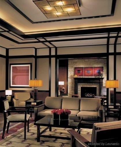 Фото The Ambrose Hotel