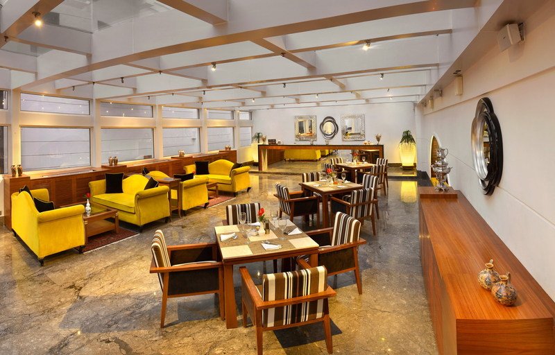 Фото The LaLiT Great Eastern Kolkata