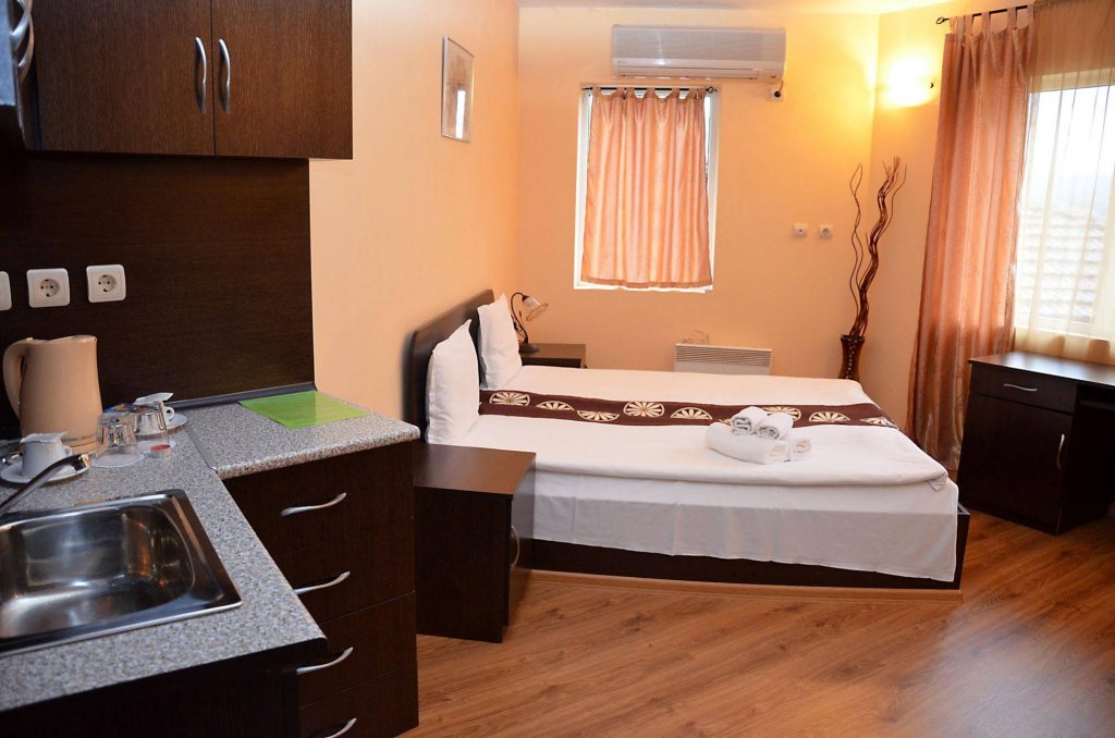 Фото Hotel Tarnava