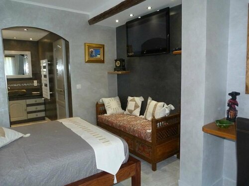 Гостиница Les Bambous B&b