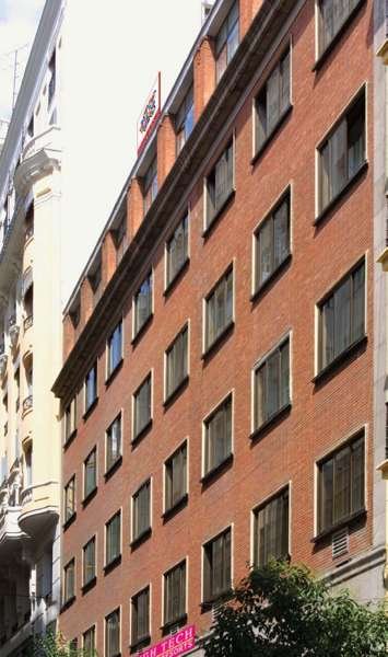 Фото Petit Palace Cliper Gran Vía