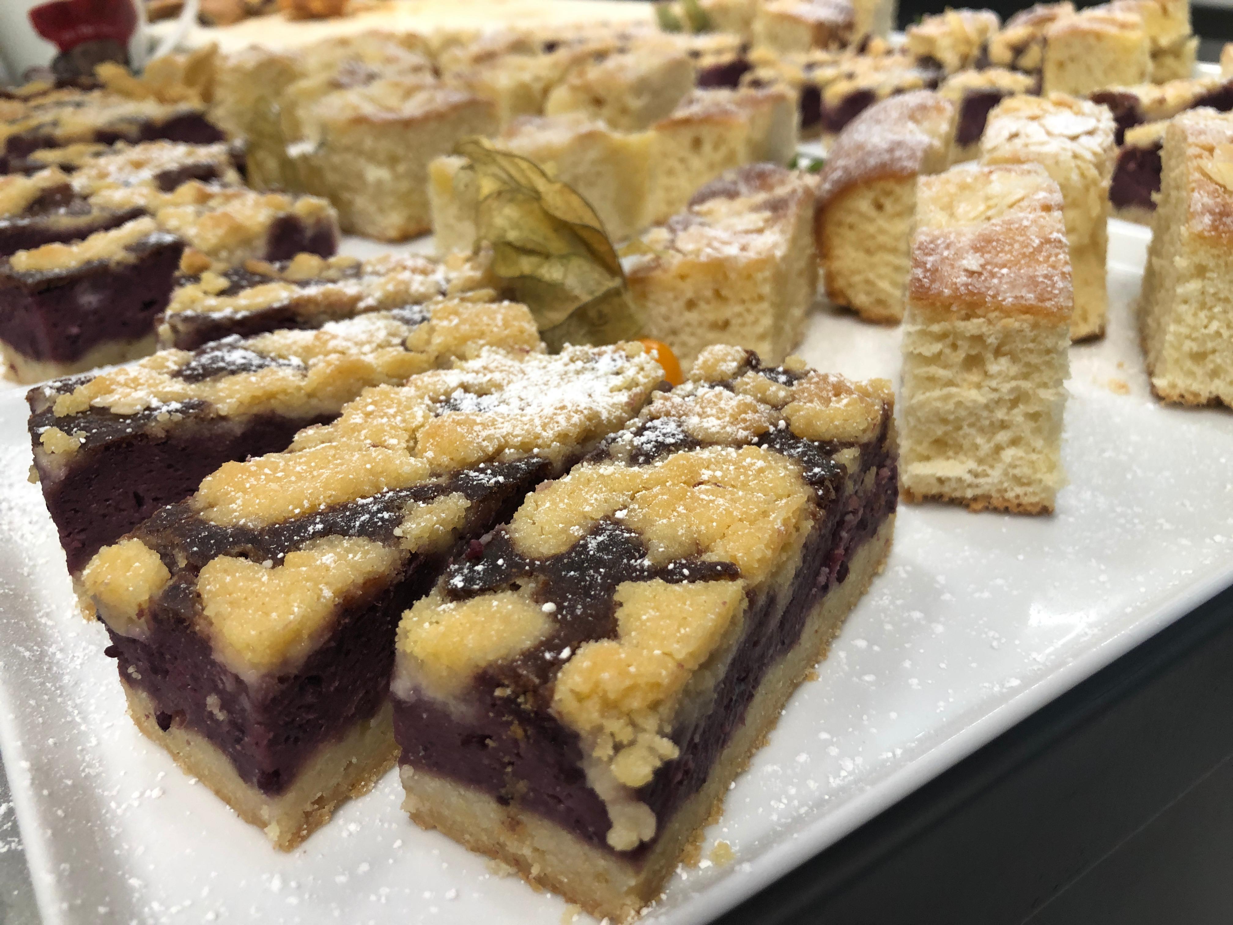 Фото Hotel Sonnenhügel