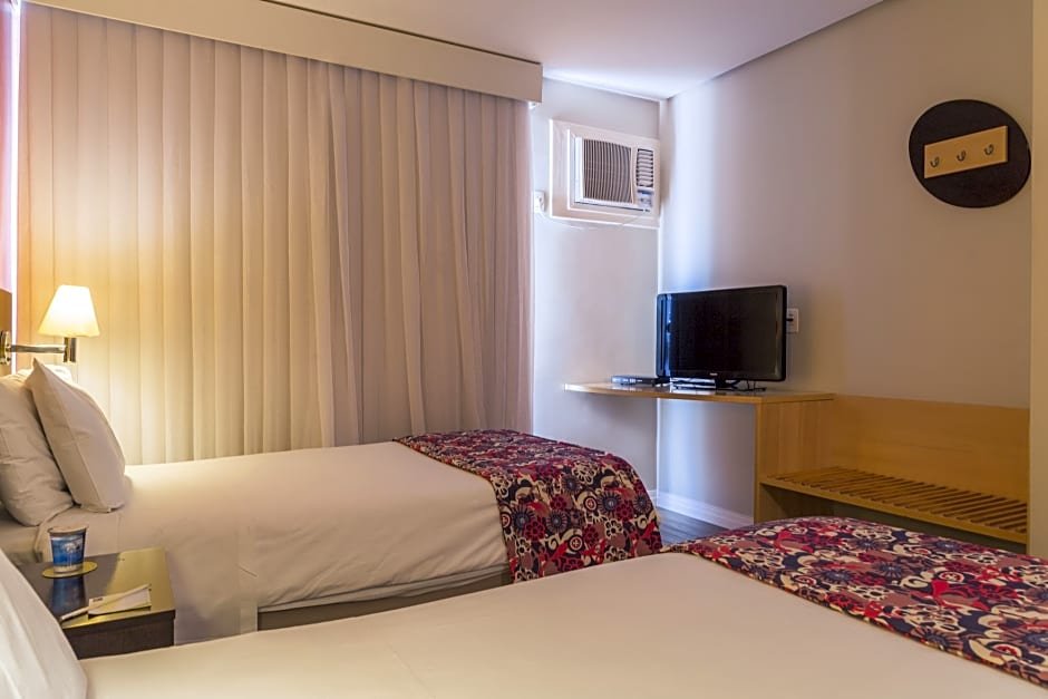 Фото Coliving Century Park by My Way