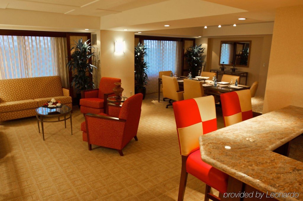 Фото Long Beach Marriott