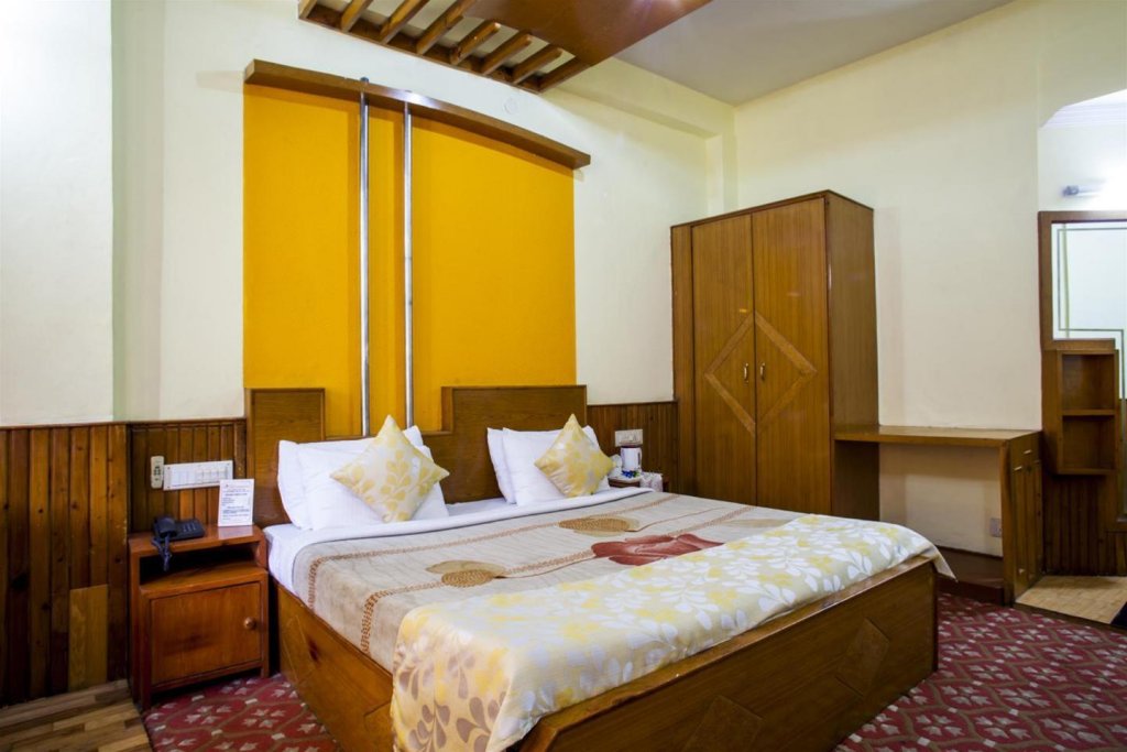 Фото Hotel Shobla Royale