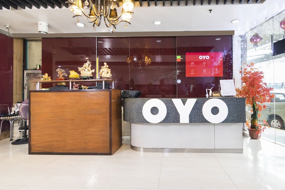 Фото Oyo 416 Lucky Hotel